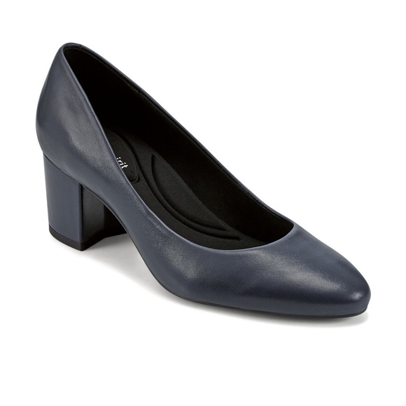 Easy Spirit Women's eFlex Cosma Slip-On Pumps- Dark Blue Leather- Size 9 - Picture 1 of 12